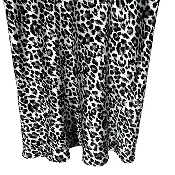 Victoria's Secret Babydoll Lingerie Slip Nightgown Womens M Leopard Satin Mini - Picture 3 of 5